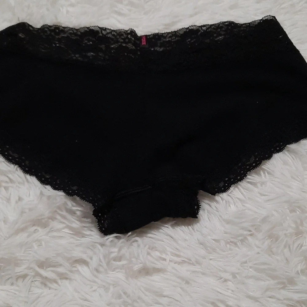 BUNDLE of Panties - Picture 6 of 6